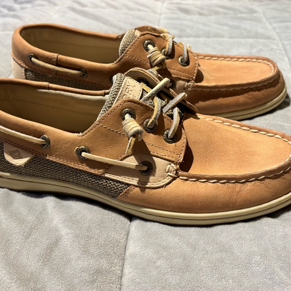 Sperry bluefish Tan Leather Loafers with Non-Slip Sole